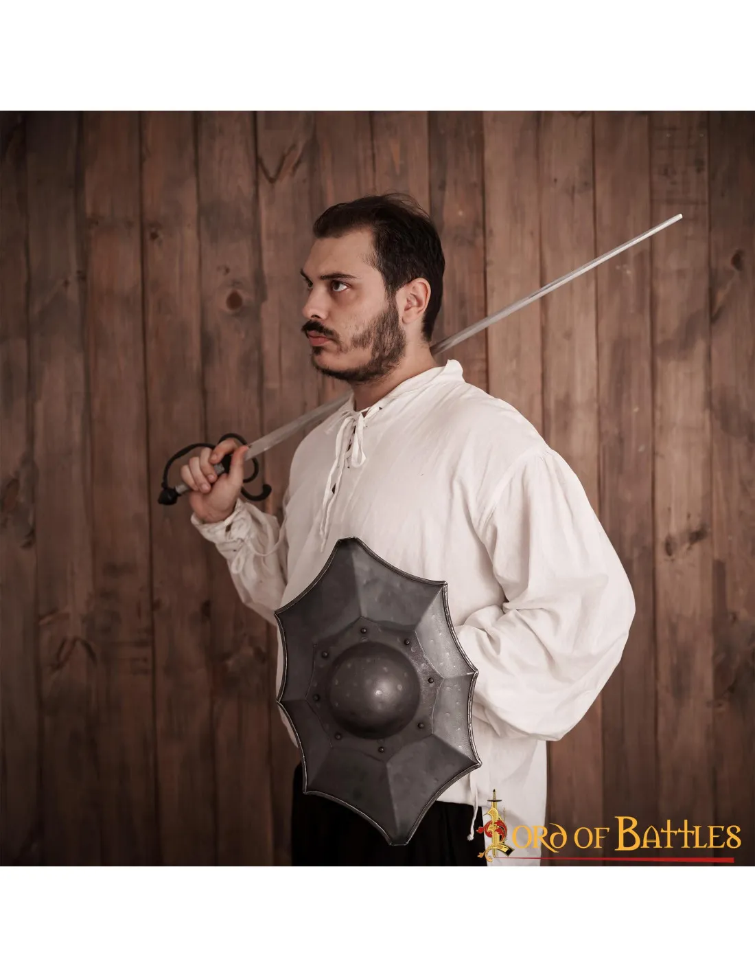 Escudo esgrima histórica Talhoffer Dark Buckler