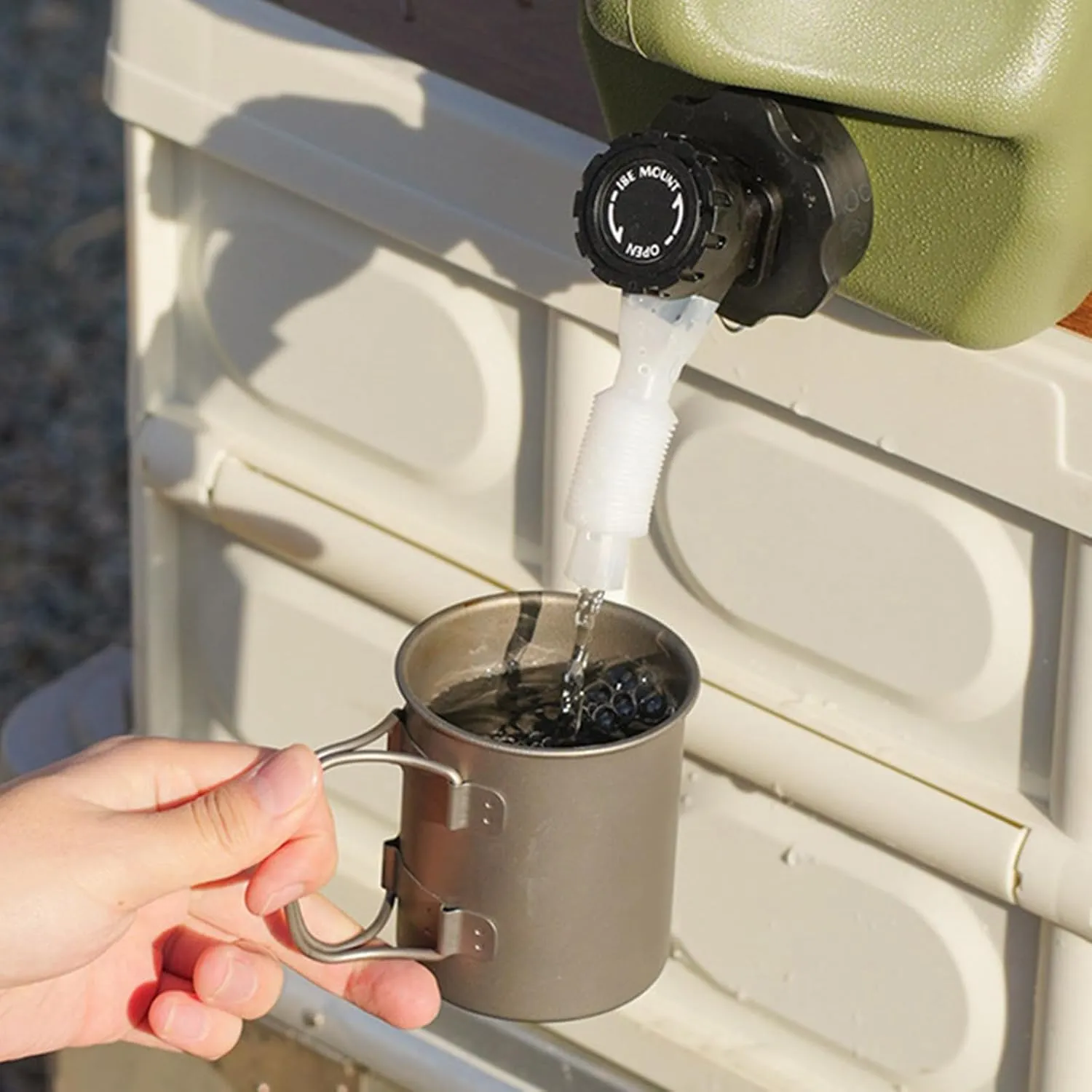 Zxfdsfdbnm Portaagua con gran capacidad con espiga durabilidad almacenamiento de agua para exterior y excursión en coche